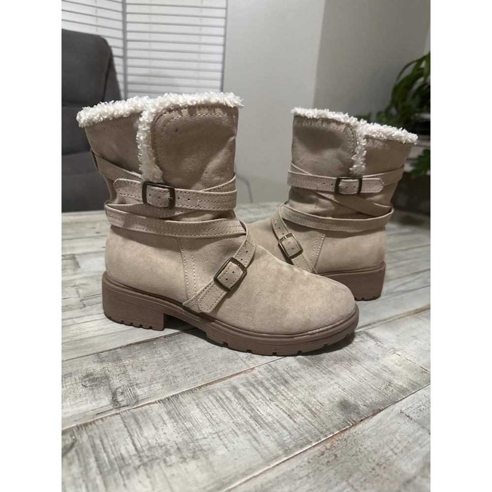 Madden Girl JGADOT Tan Faux Suede Sherpa Buckle Boots Kids 4M Leopard Lining